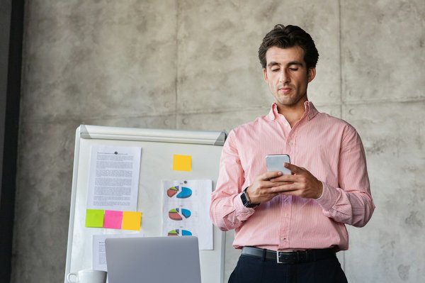 Chatbots and Industry 4.0: their role in the factory of the future